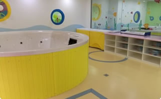 婴儿游泳馆怎么经营？婴儿游泳馆经营方案