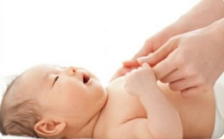 婴儿推拿效果图